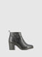 Botins com Fecho em Preto